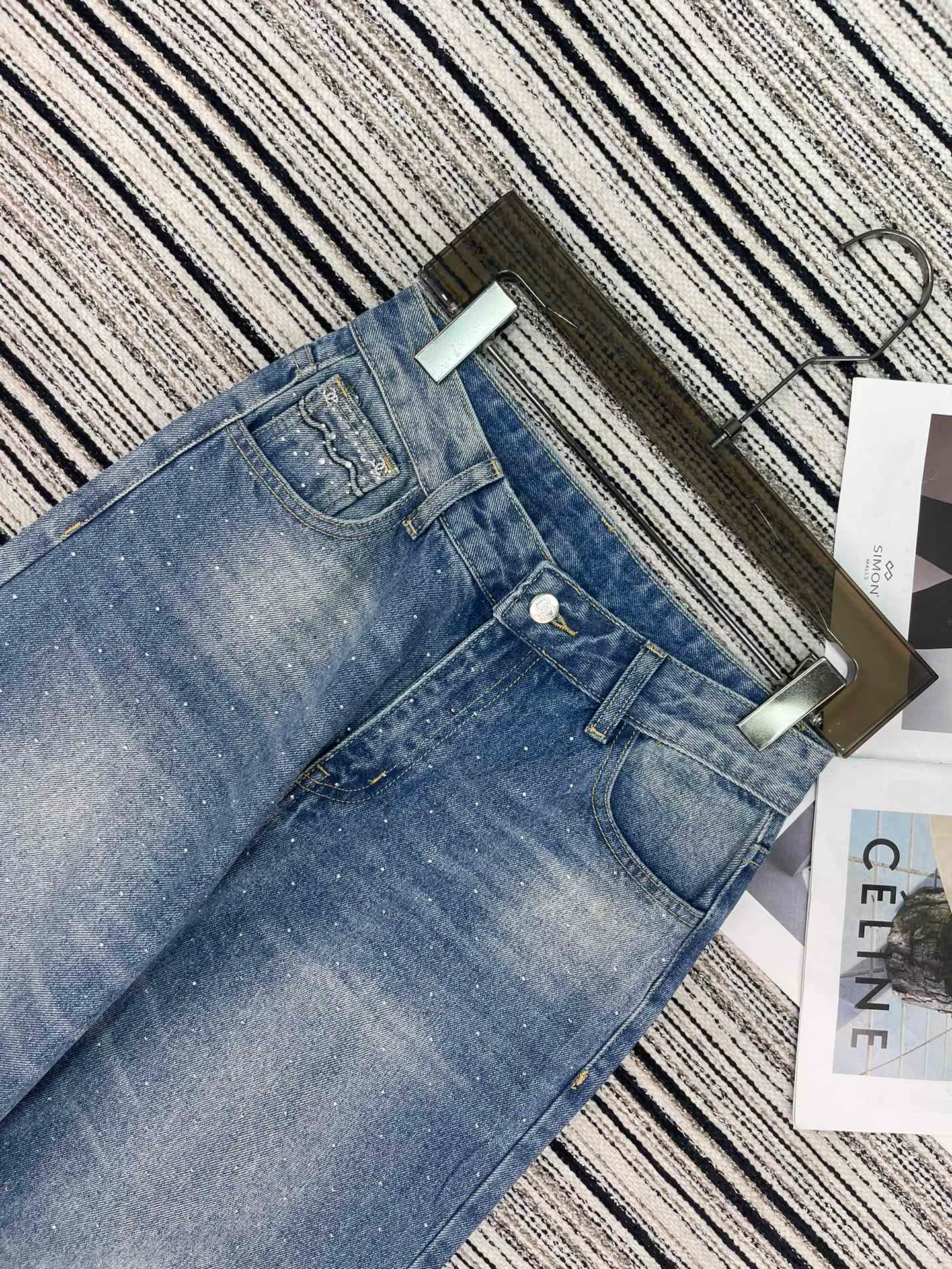 Джинсы Женские Chanel 11646427