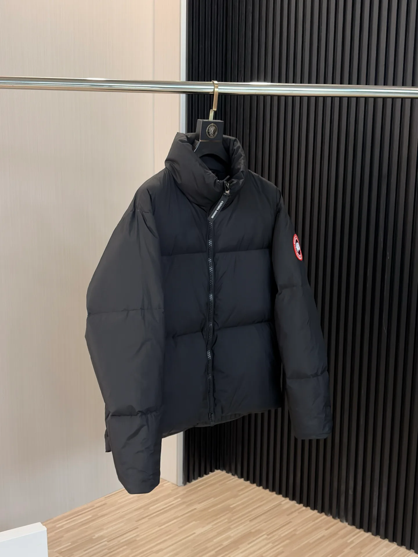 Куртки И Пуховики Женские Canada Goose 18391747
