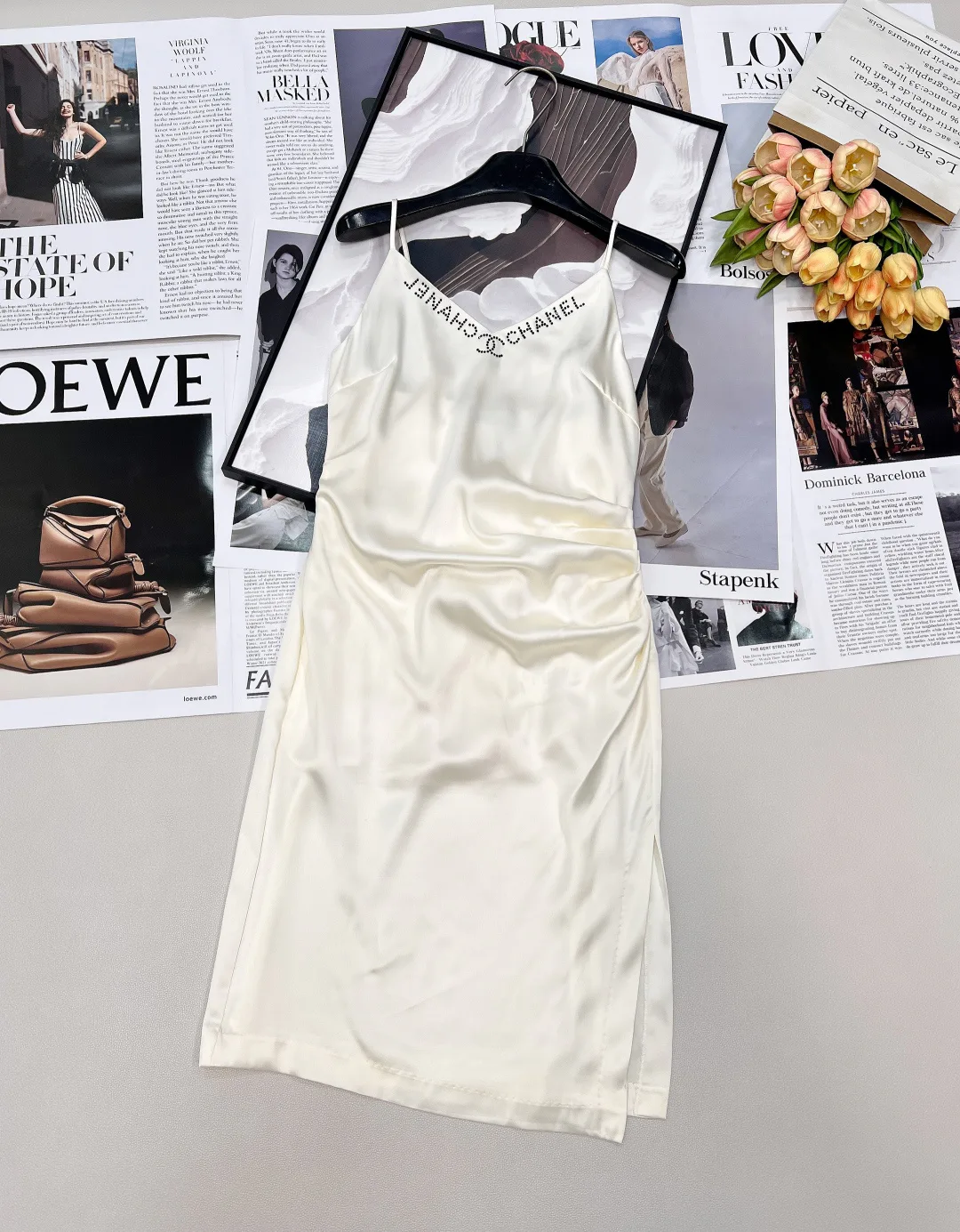 Платья Женские Chanel 10993709