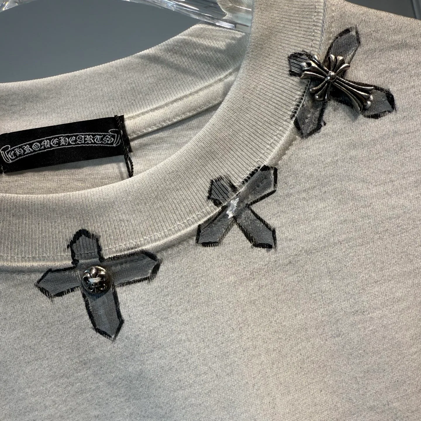 Футболки Женские Chrome Hearts 5059349