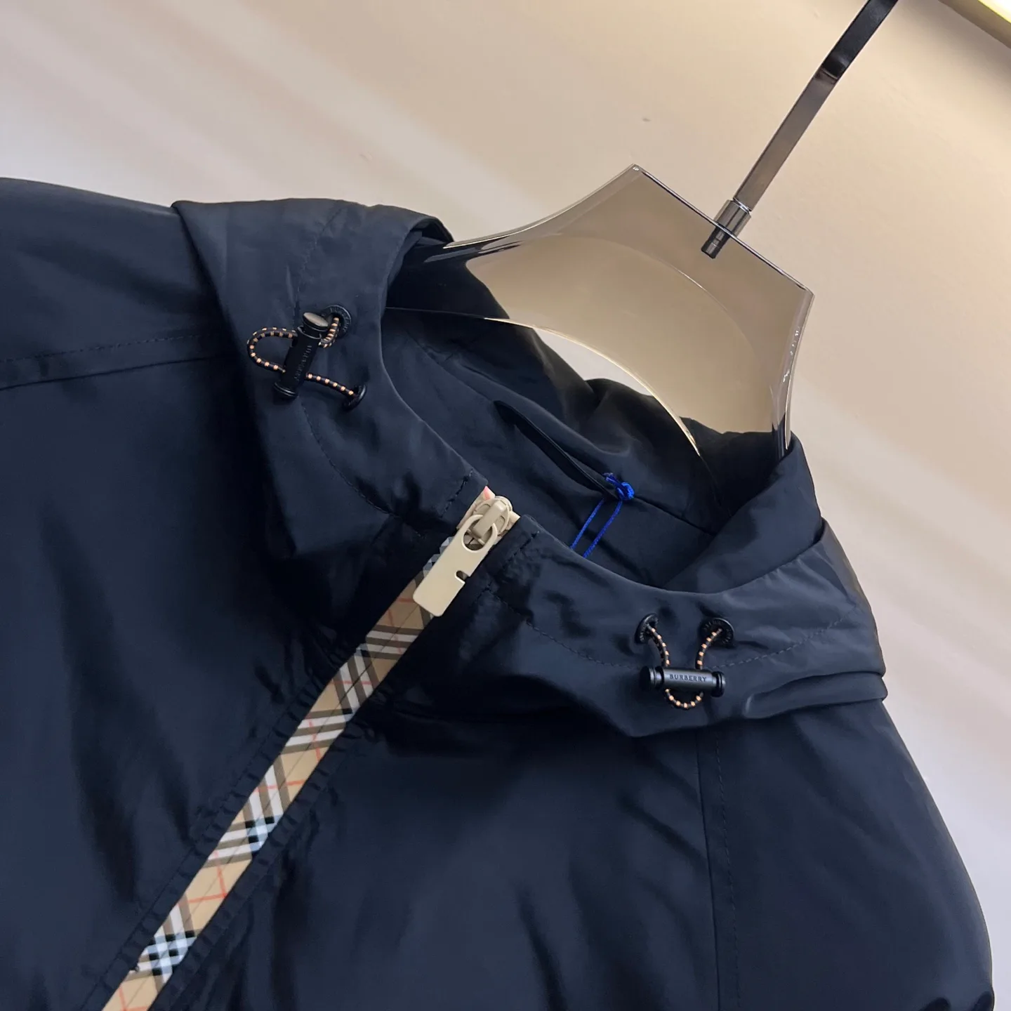 Куртки И Пуховики Женские Burberry 17340701