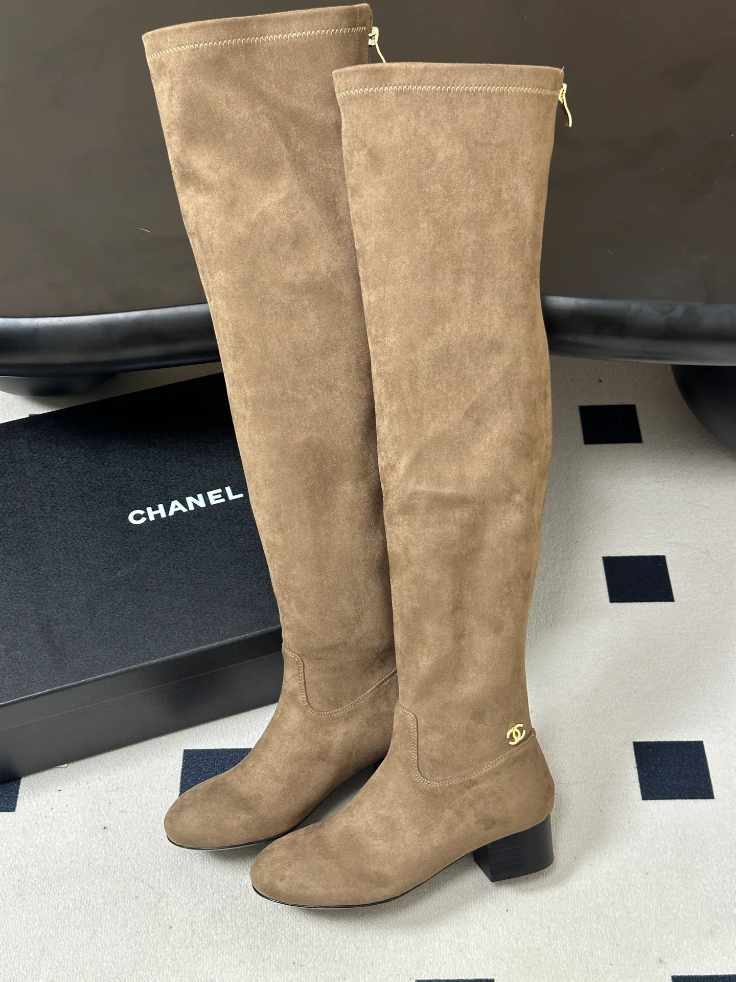 Сапоги Женские Chanel 18049177