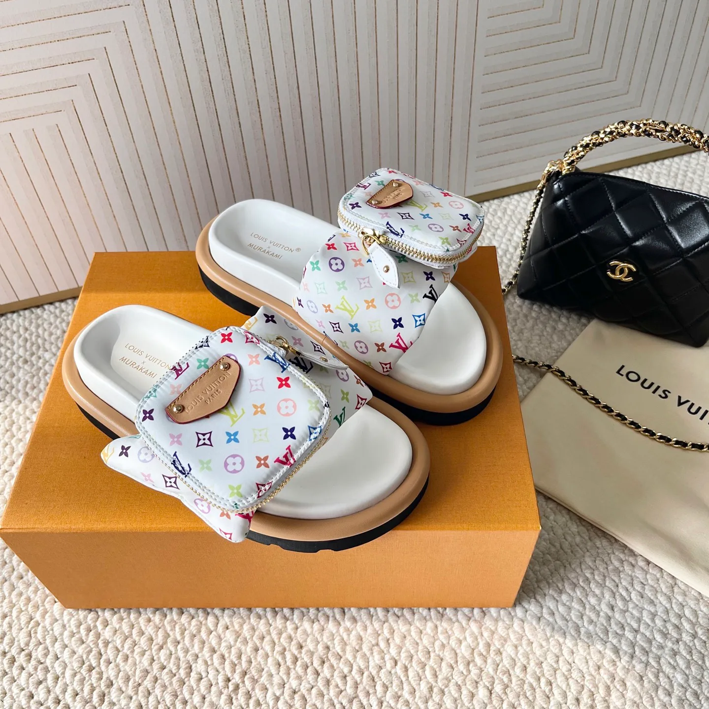 Шлепанцы Женские Louis Vuitton 32859