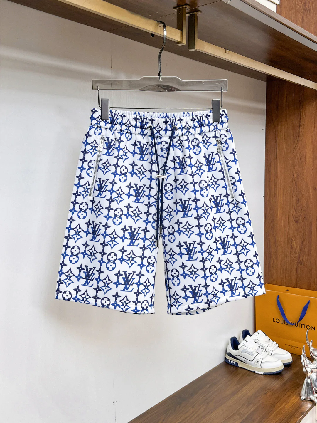 Шорты Мужские Louis Vuitton 13417530