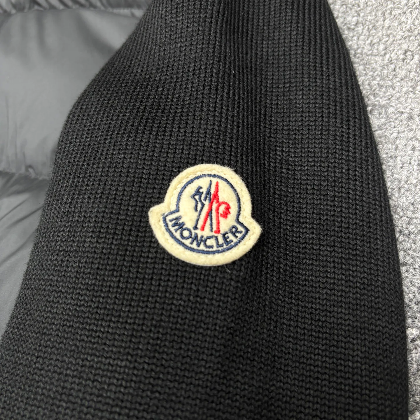 Куртки И Пуховики Женские Moncler 18386602
