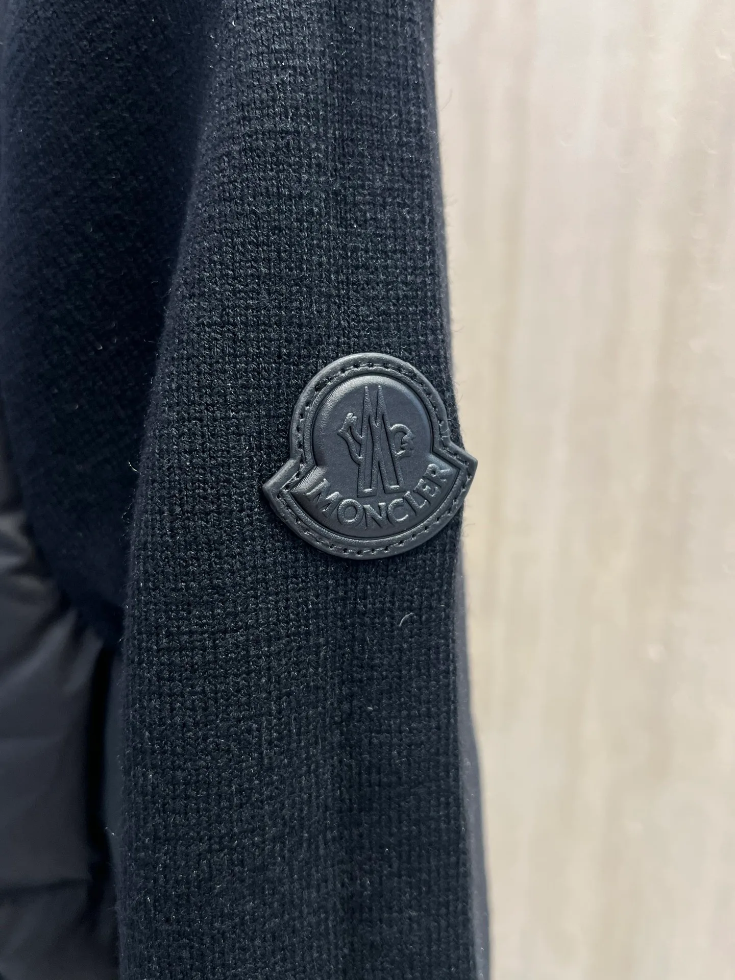 Куртки И Пуховики Женские Moncler 18658017