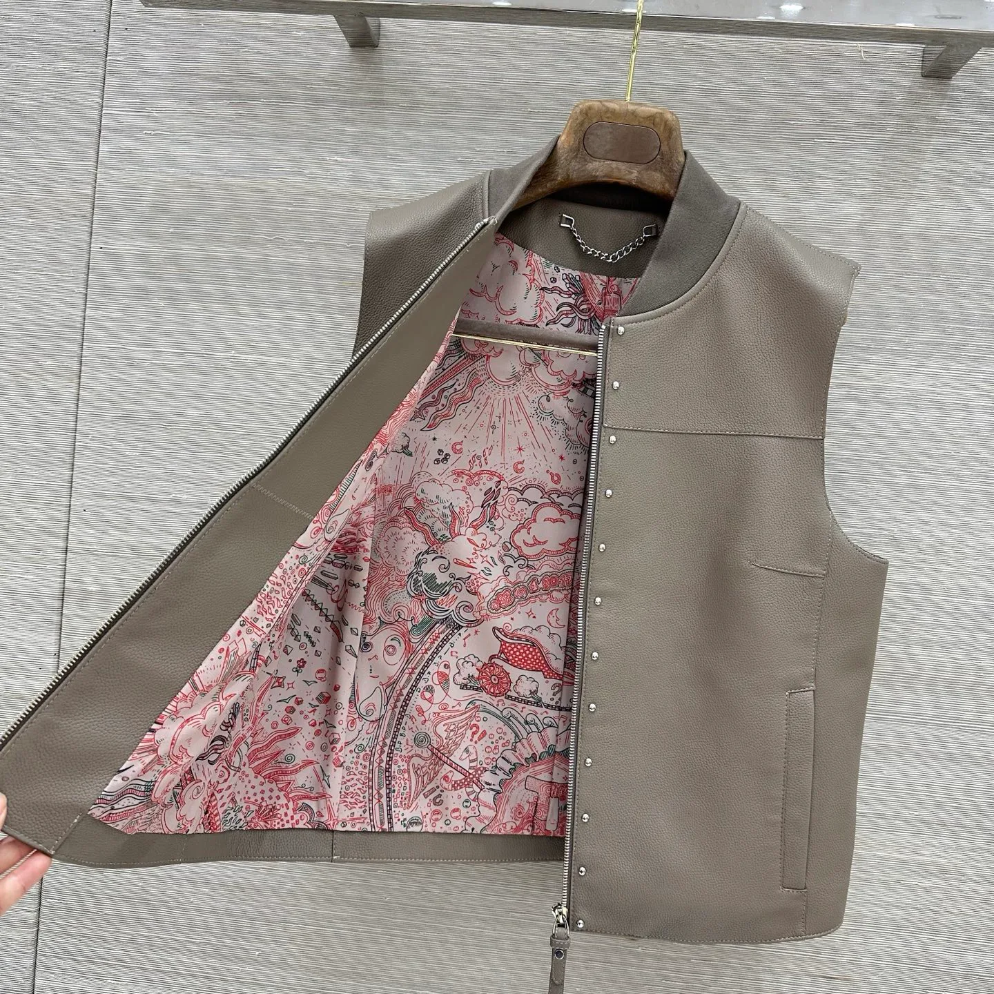 Жилеты Женские Hermes 19253094