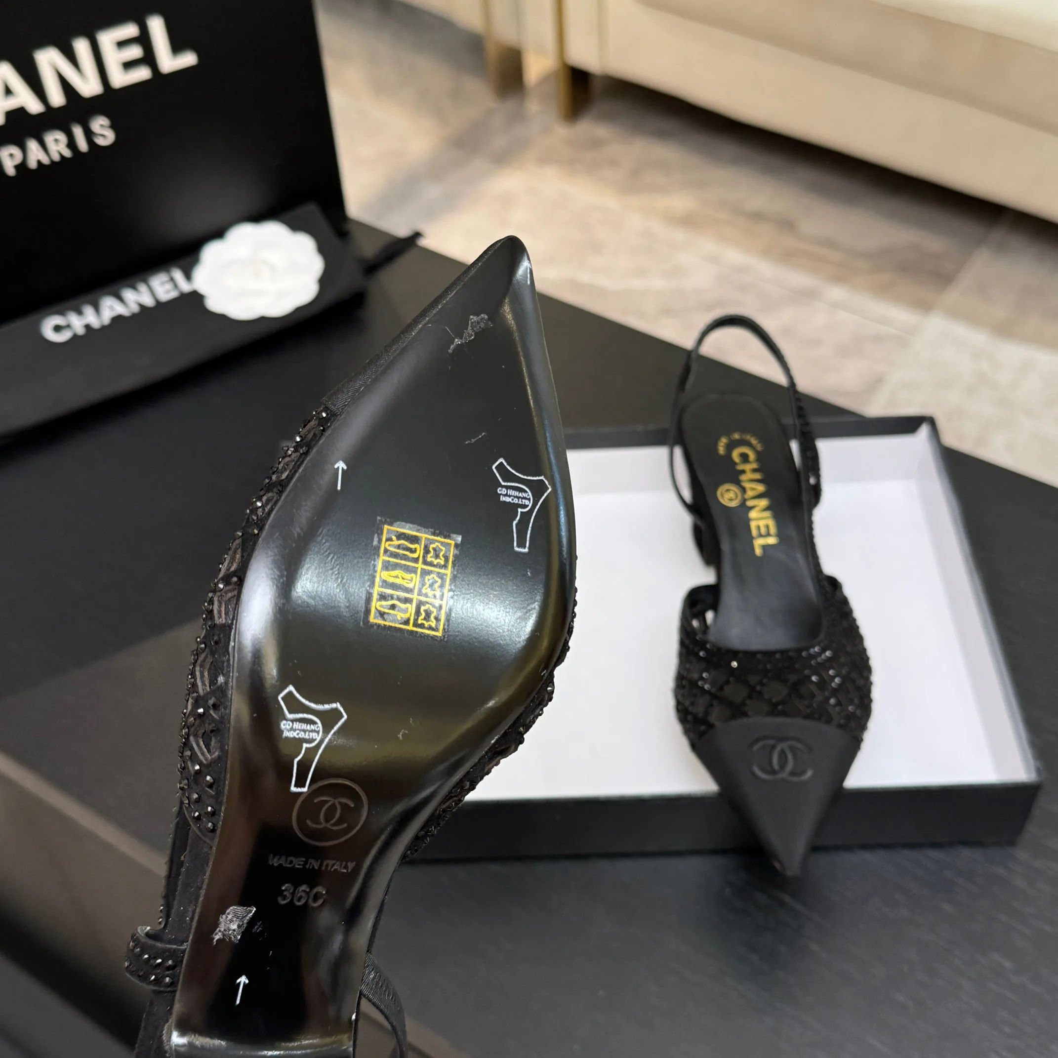 Туфли Женские Chanel 17448393