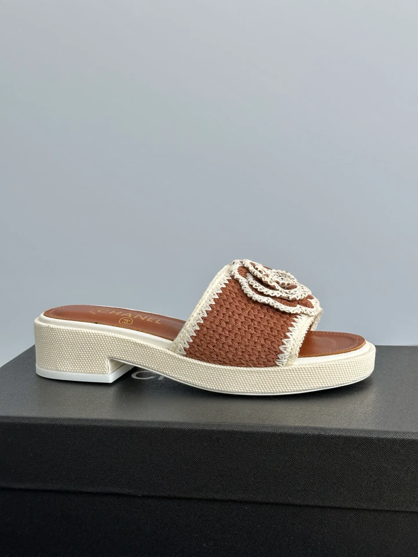 Шлепанцы Женские Chanel 492059