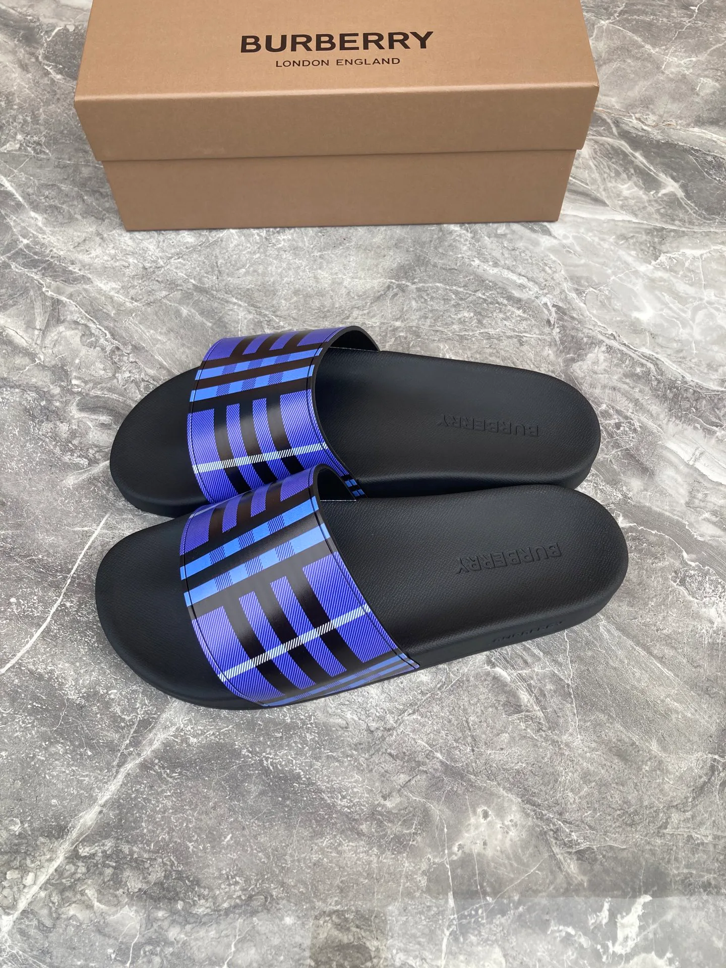 Шлепанцы Женские Burberry 5879839