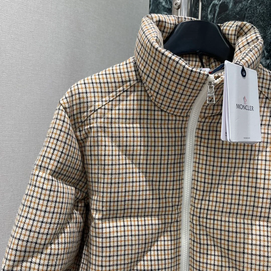 Куртки И Пуховики Женские Moncler 1451987