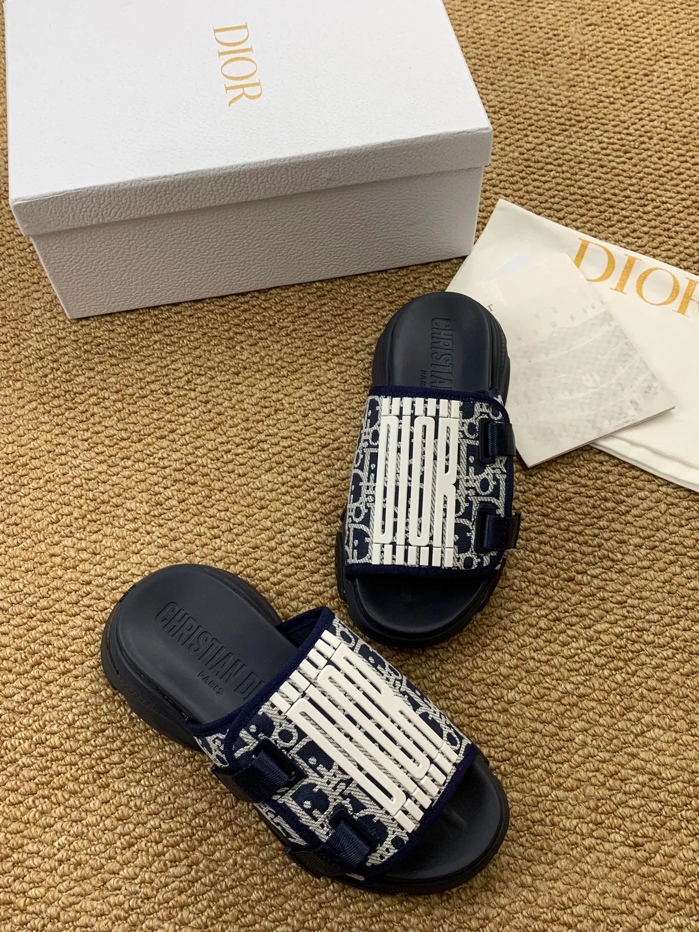 Шлепанцы Женские Christian Dior 17545235