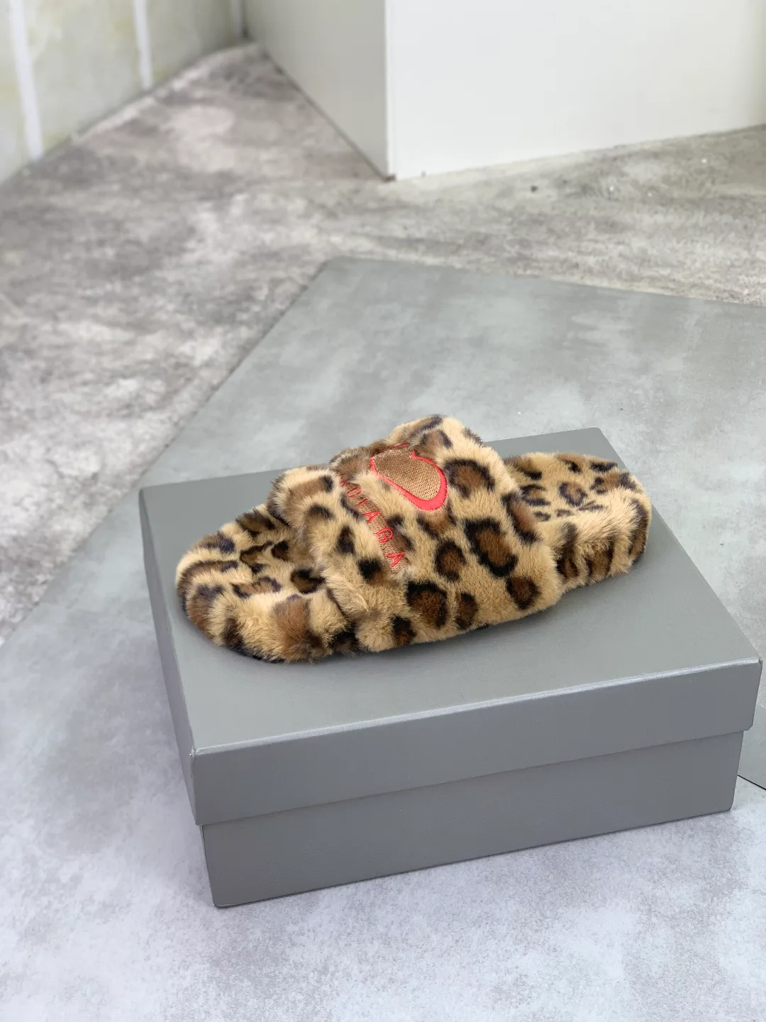 Тапочки Женские Balenciaga 1860229