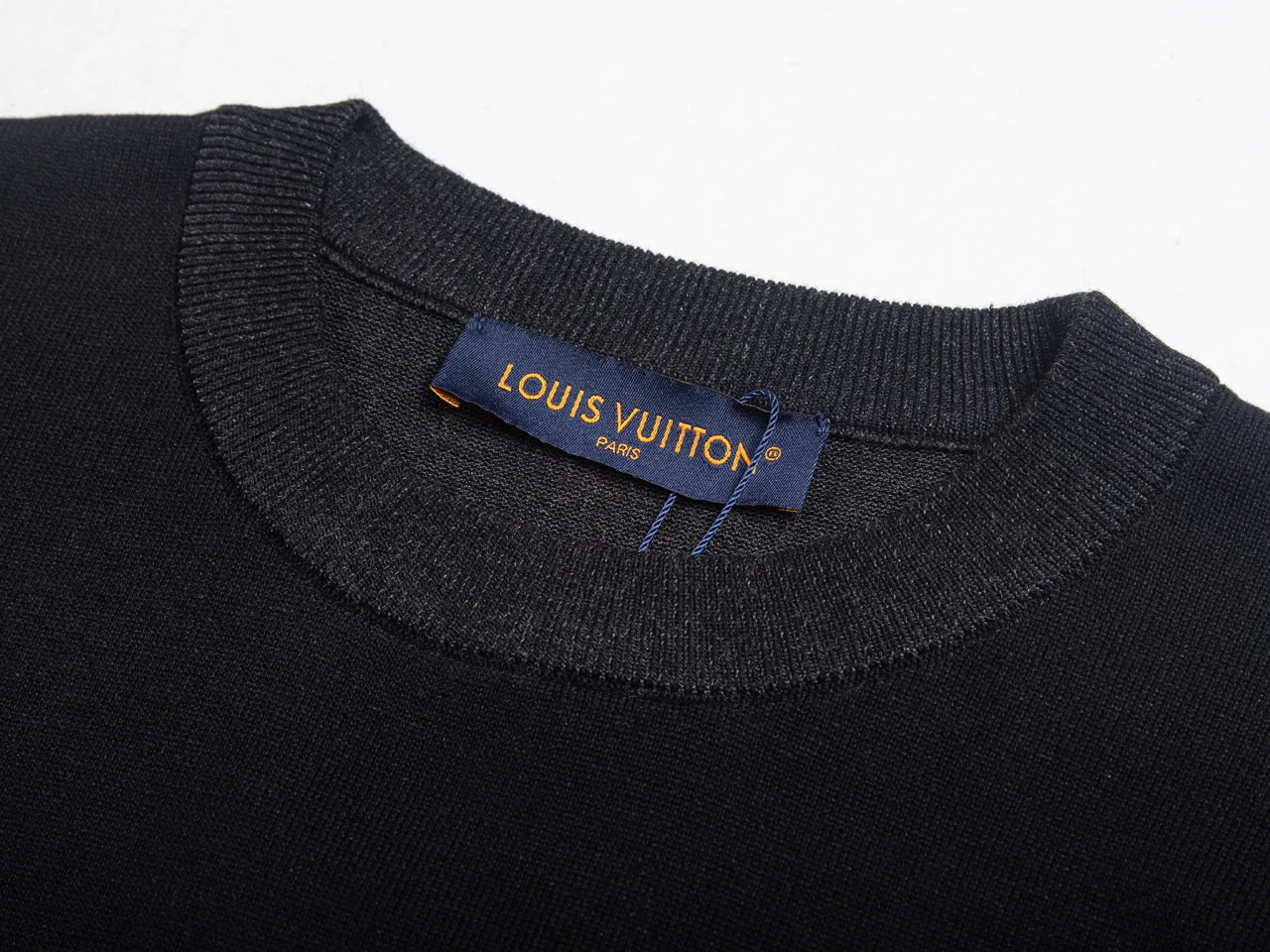 Футболки Женские Louis Vuitton 18236162