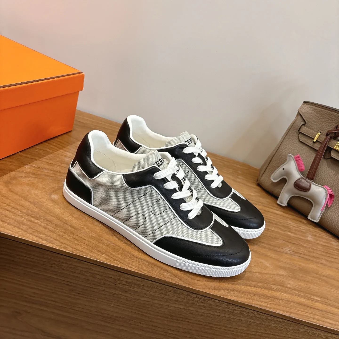 Кеды Женские Hermes 561270