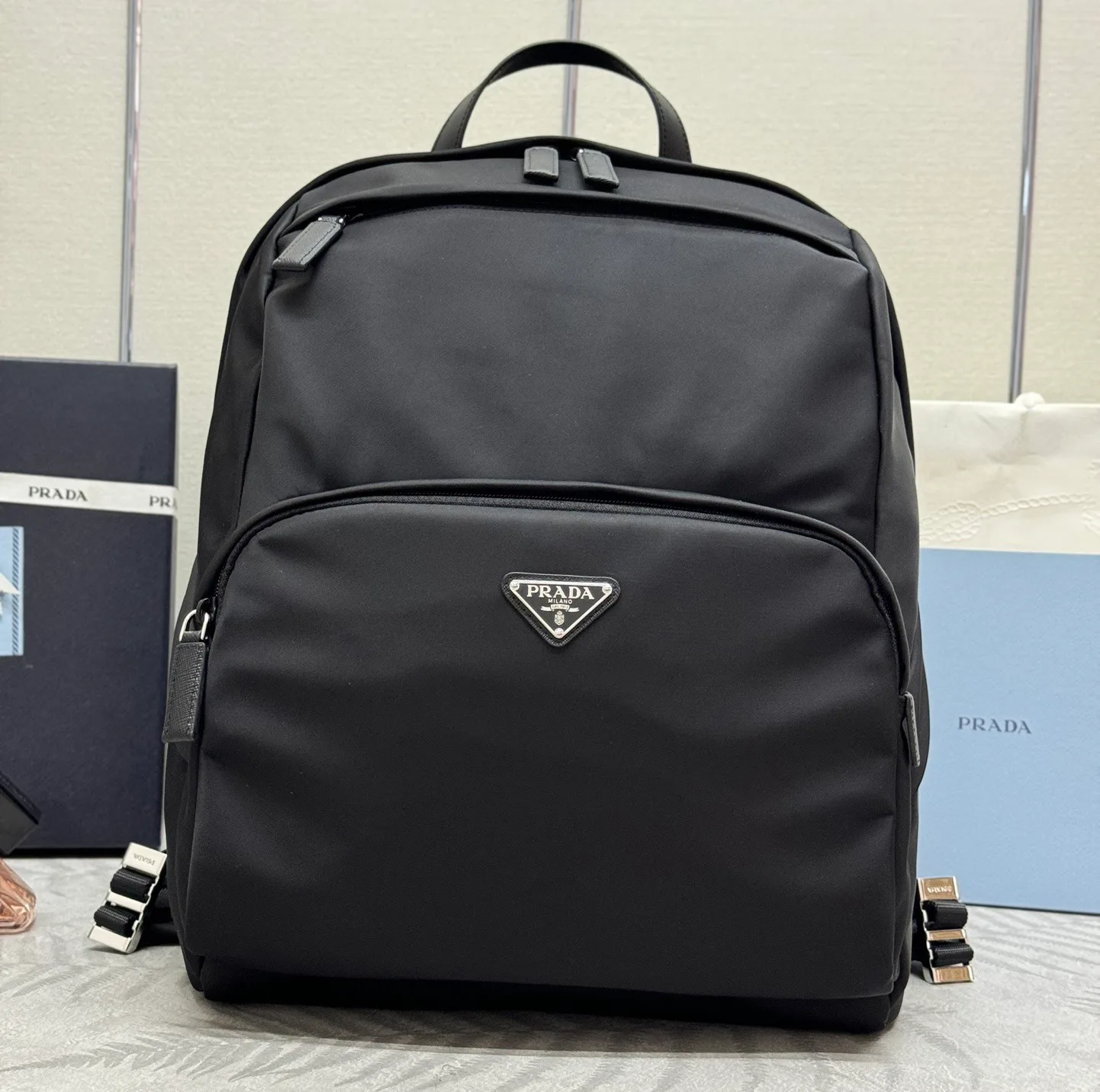 Рюкзаки Женские Prada 11627464