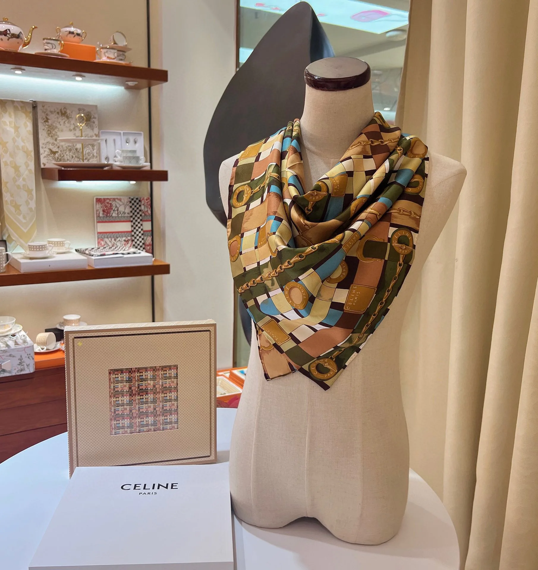 Платки Celine 5337923