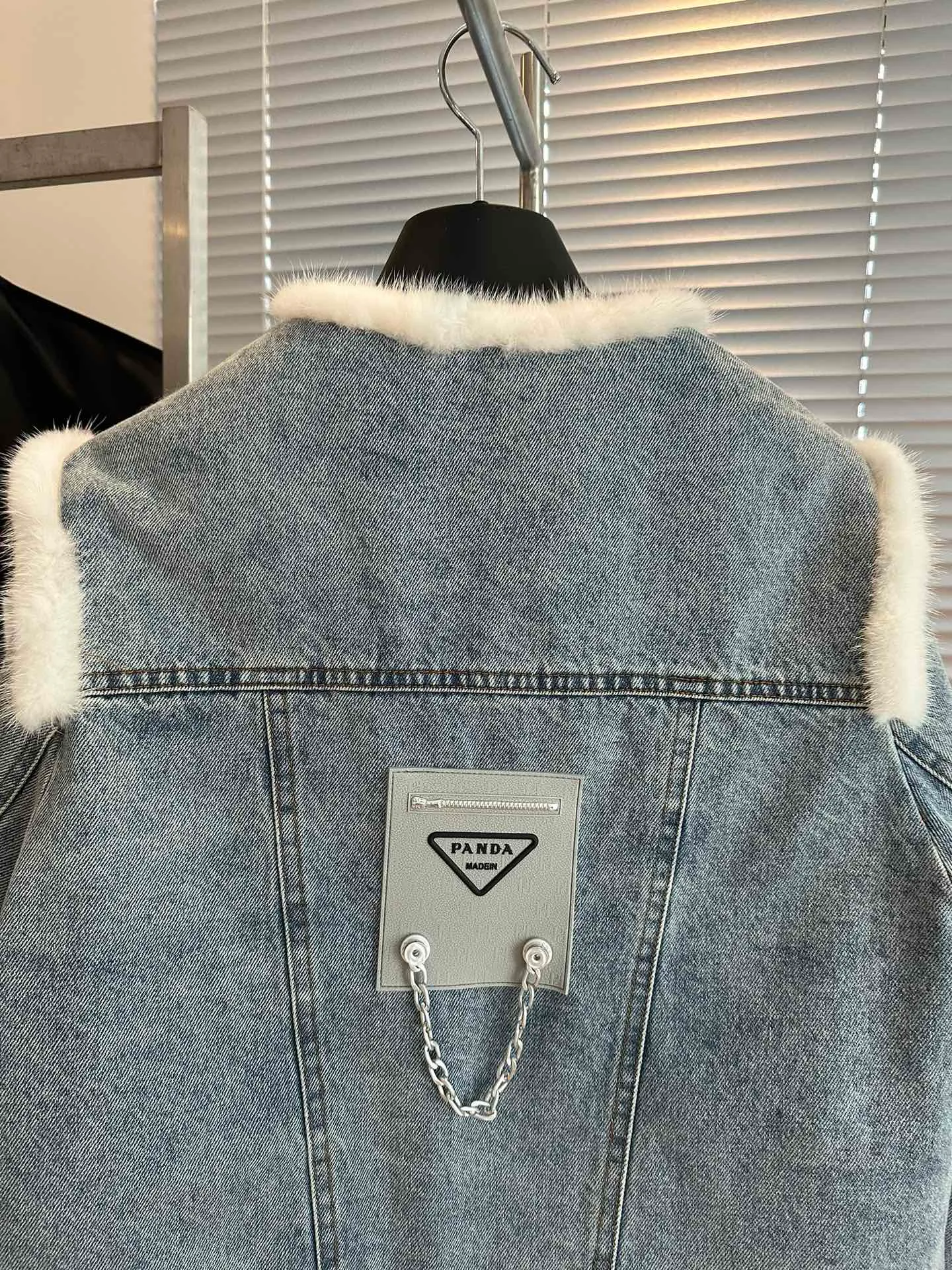 Шубы Женские Fendi 5051180