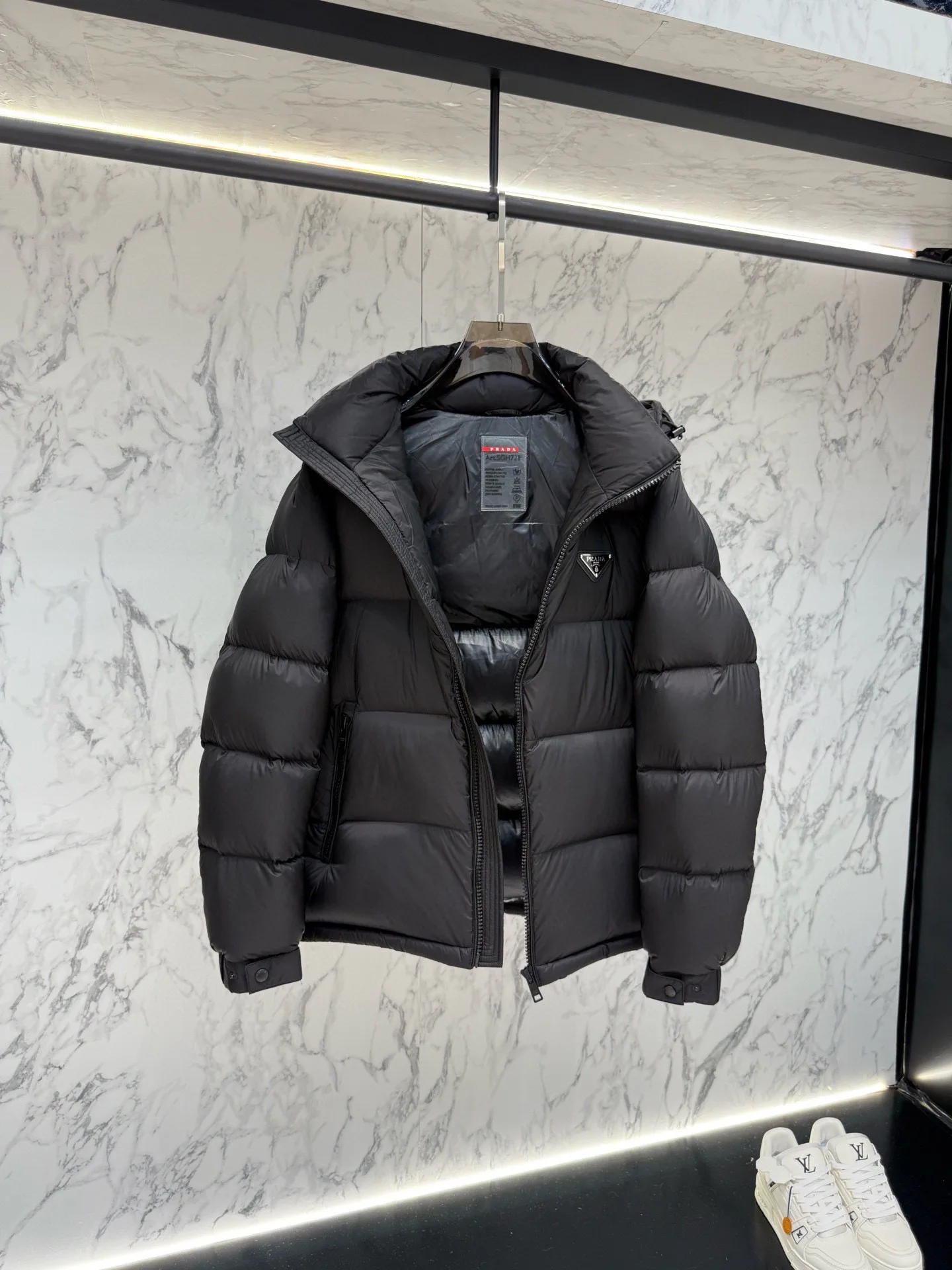 Куртки И Пуховики Женские Prada 5381321