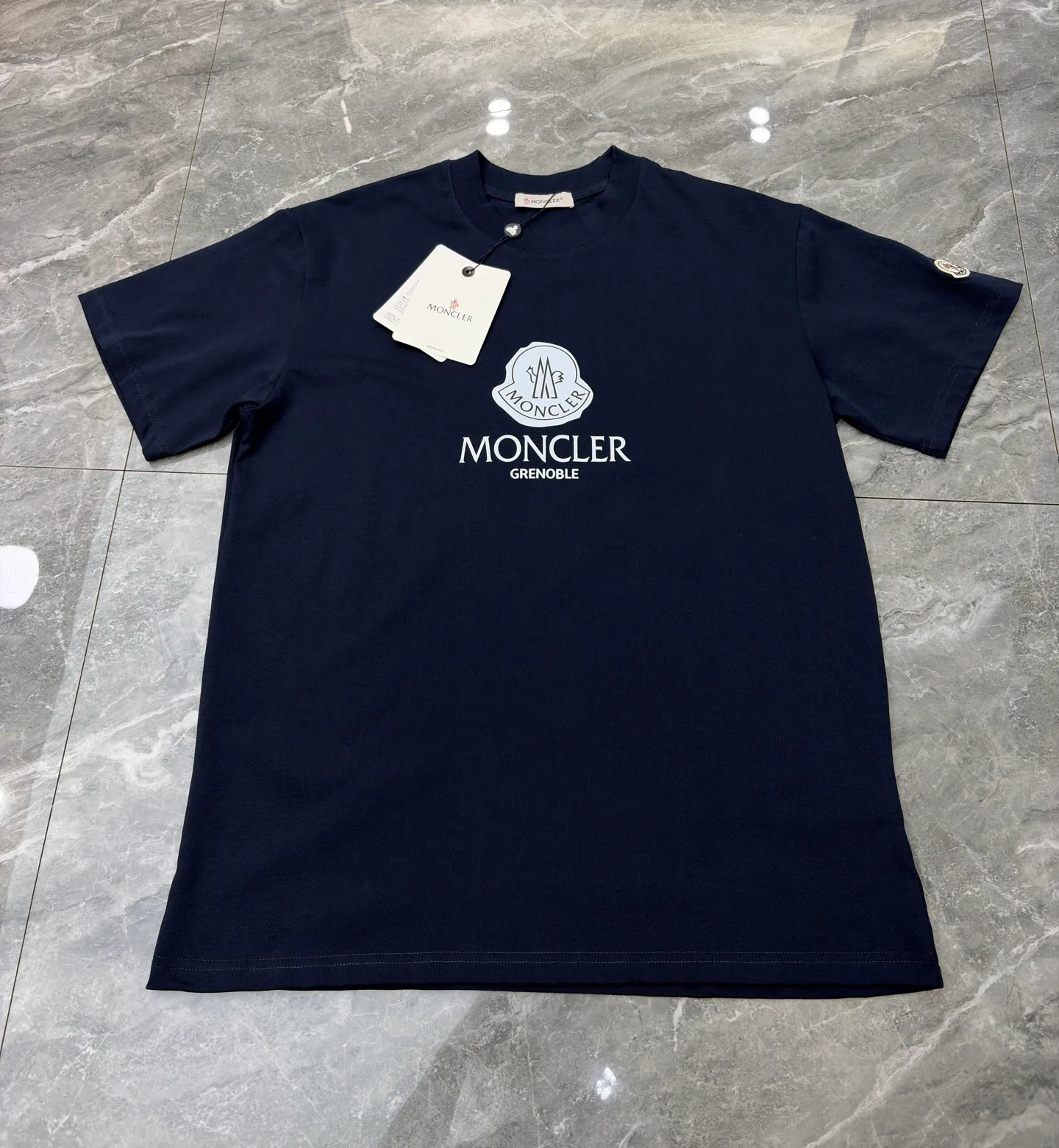 Футболки Женские Moncler 11424381