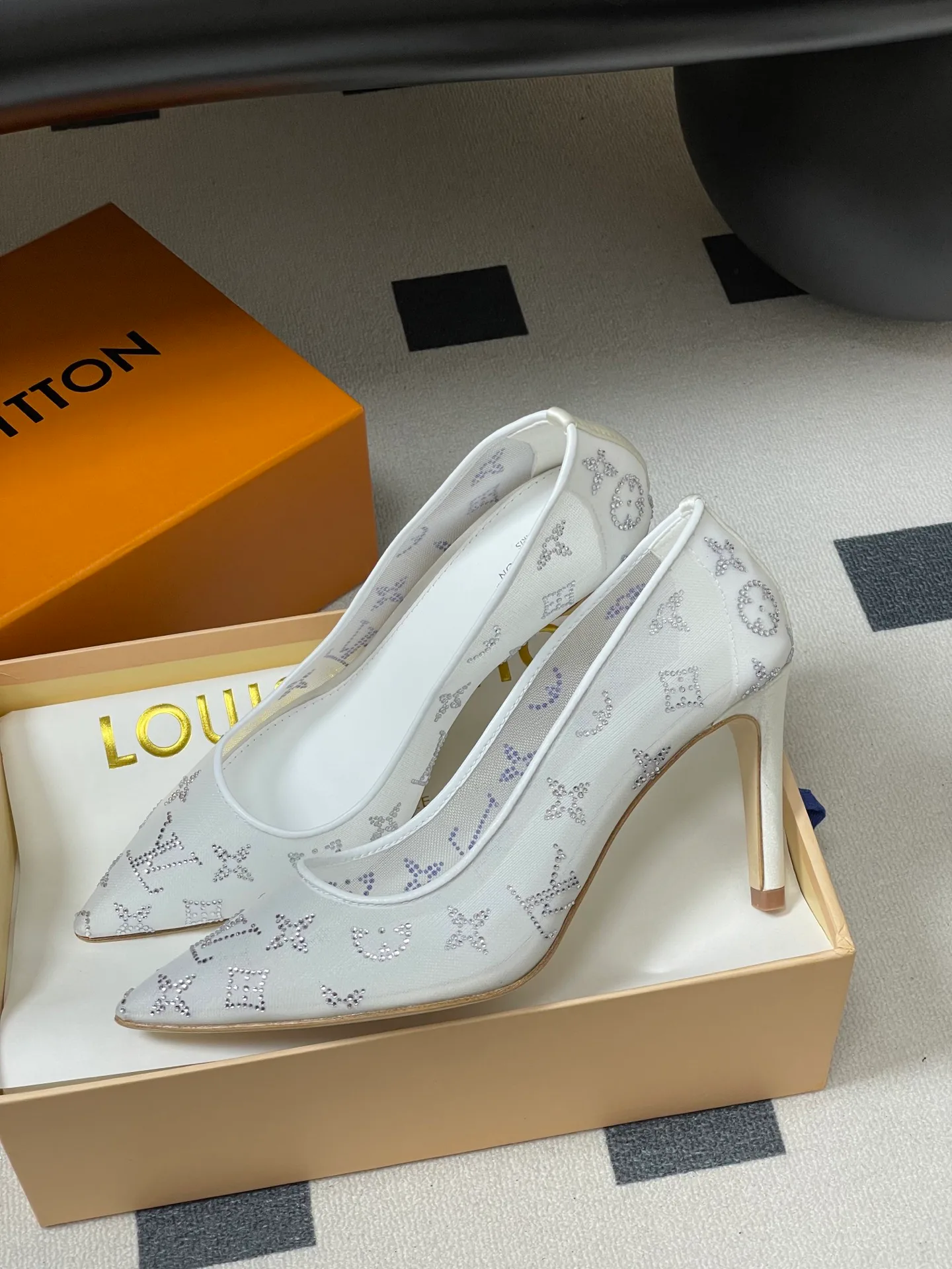 Туфли Женские Louis Vuitton 2597154