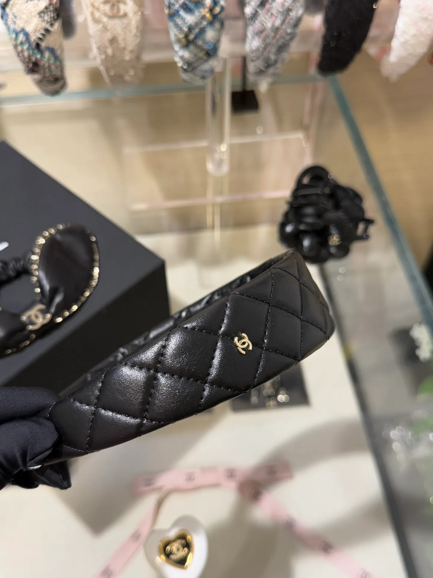 Головные Уборы Chanel 1703378