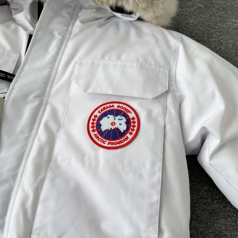 Куртки И Пуховики Женские Canada Goose 18722849