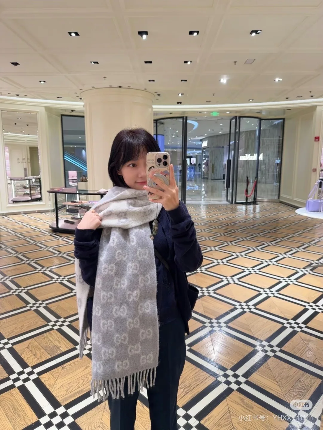 Шарфы Gucci 17906917