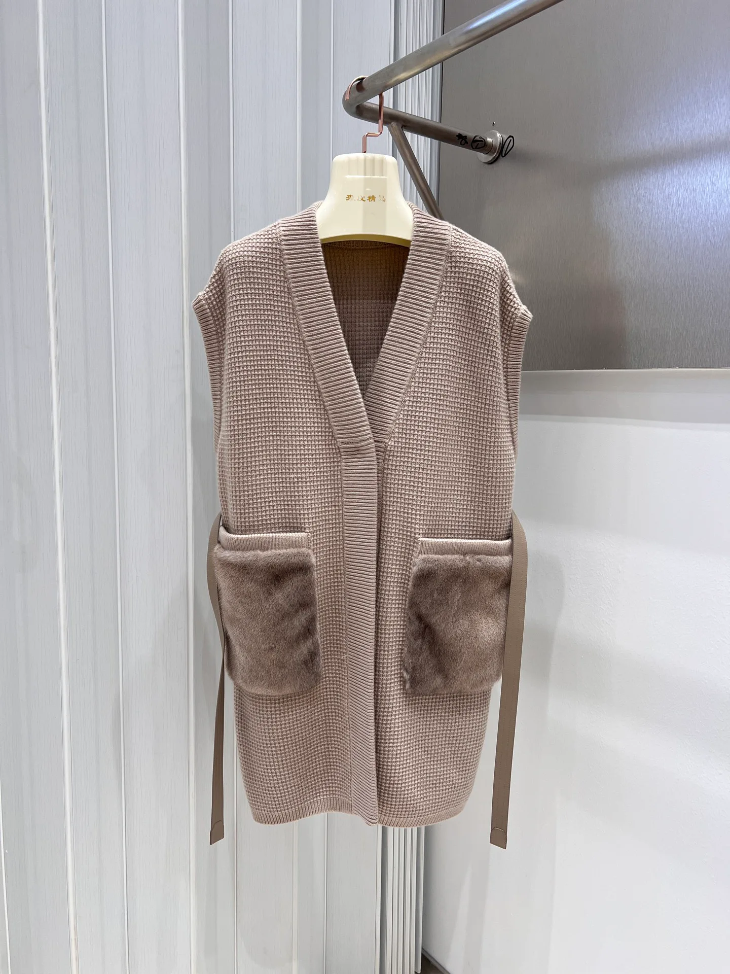 Жилеты Женские Loro Piana 18017098