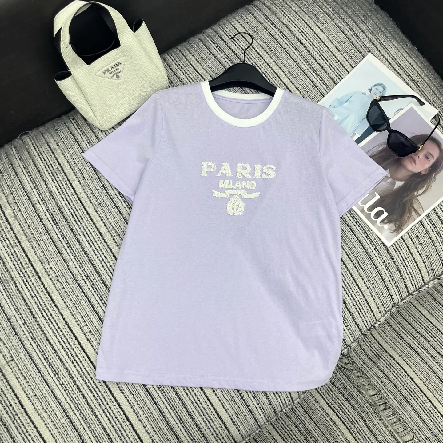 Футболки Женские Prada 13346888