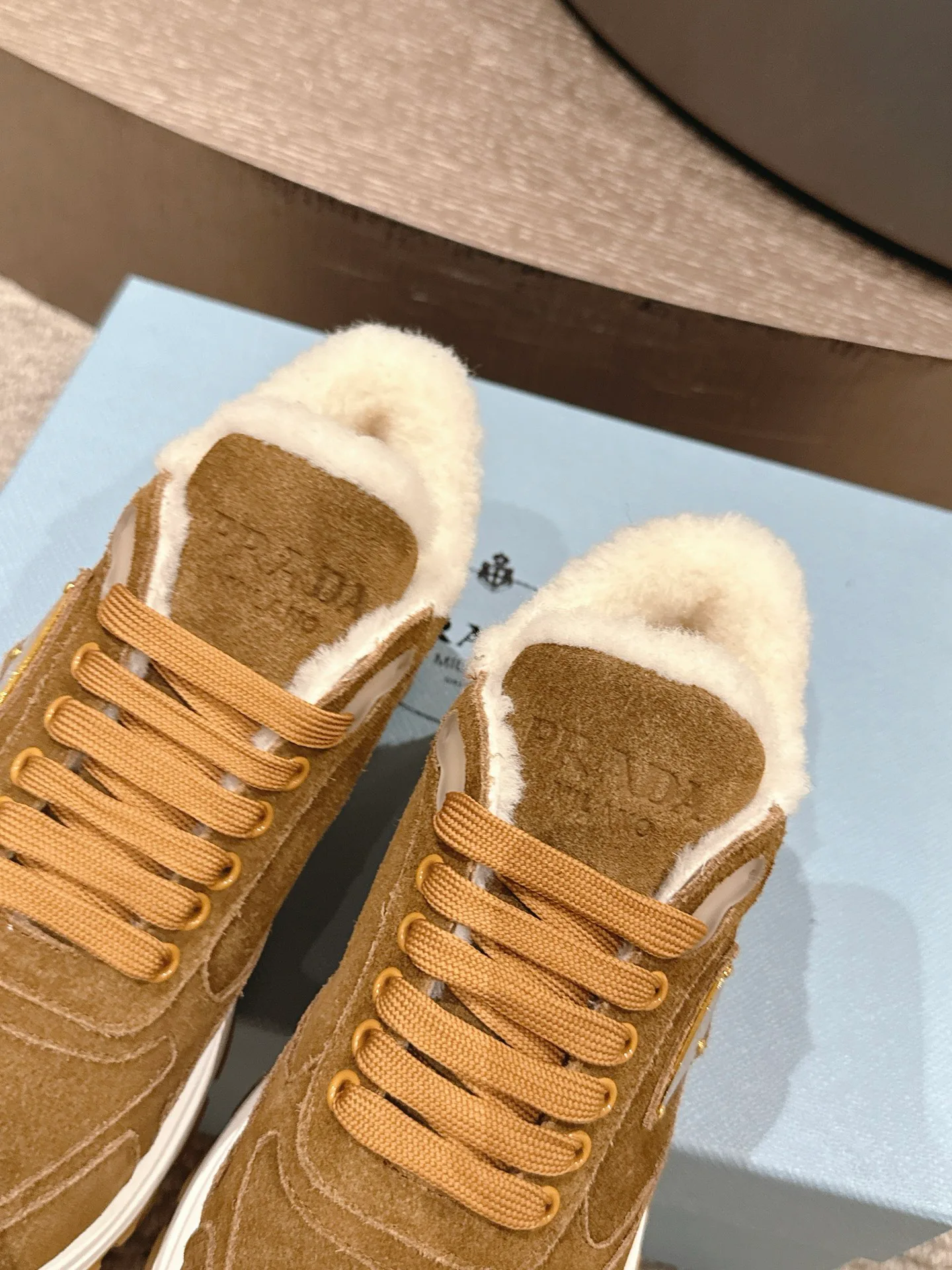 Кроссовки Женские Prada 334584