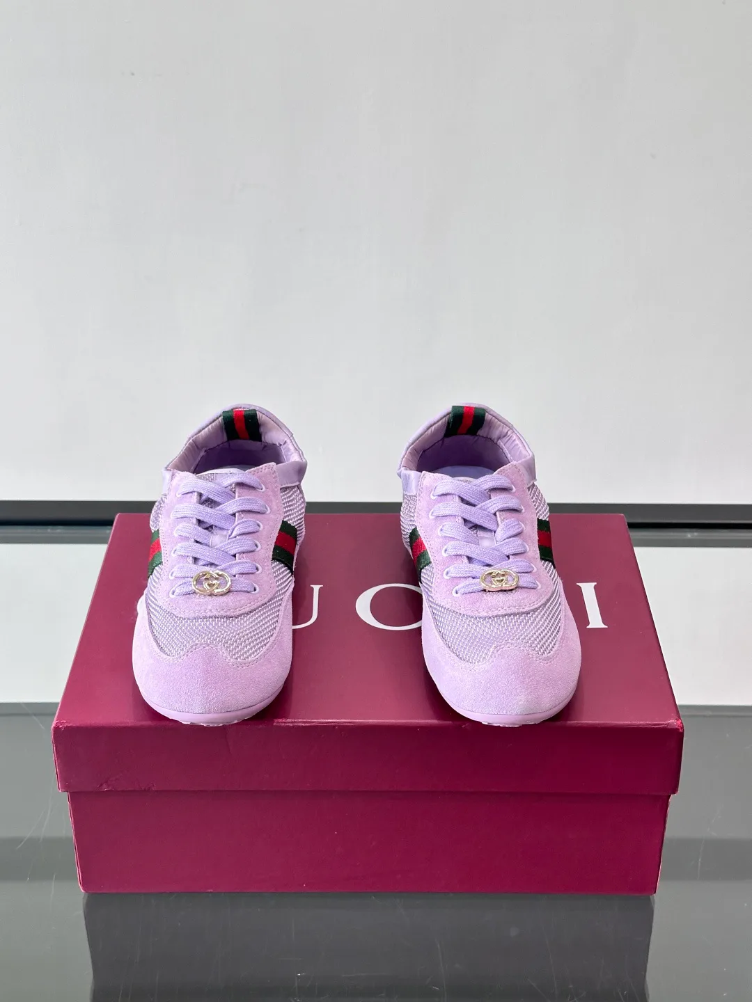 Кроссовки Женские Gucci 836280