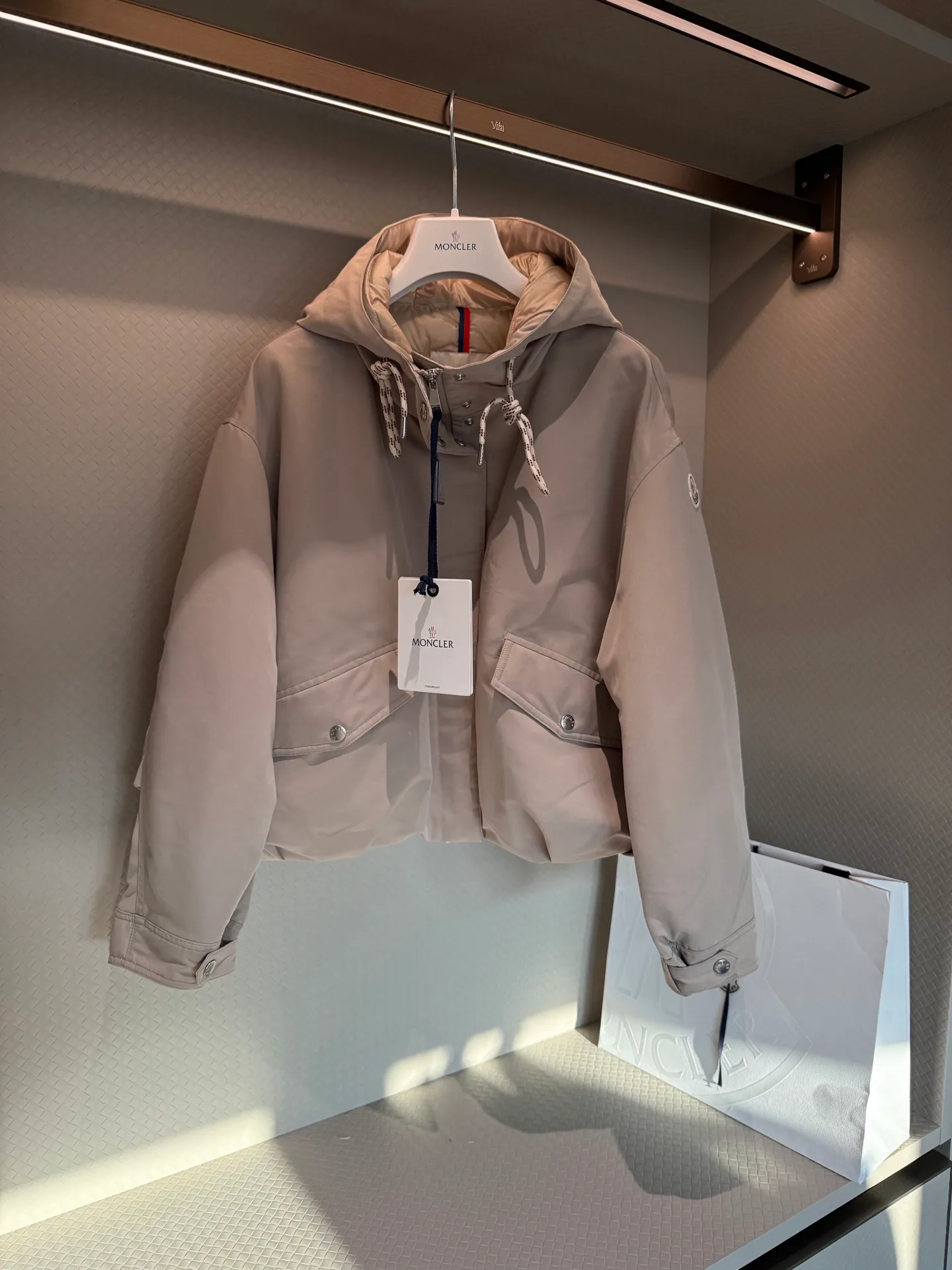 Куртки И Пуховики Женские Moncler 17952952