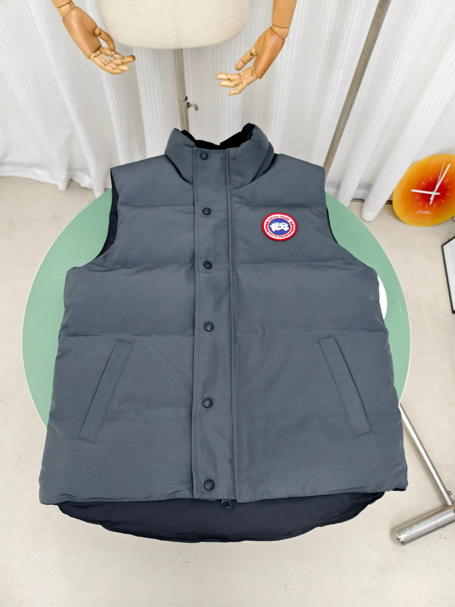 Жилеты Женские Canada Goose 1773253