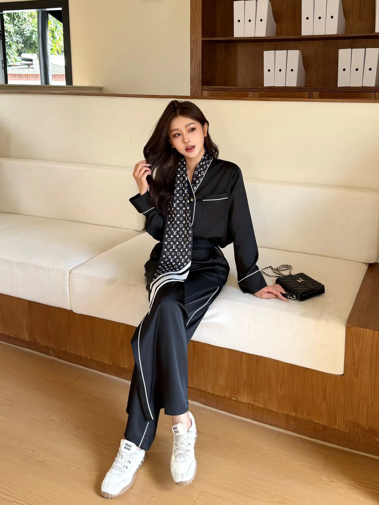 Костюмы Женские Louis Vuitton 3947034