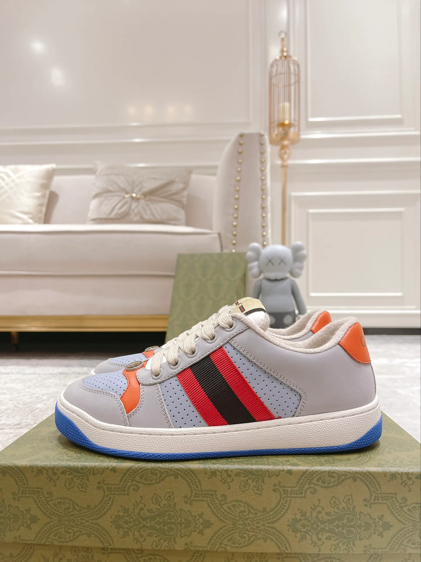 Кроссовки Женские Gucci 944985