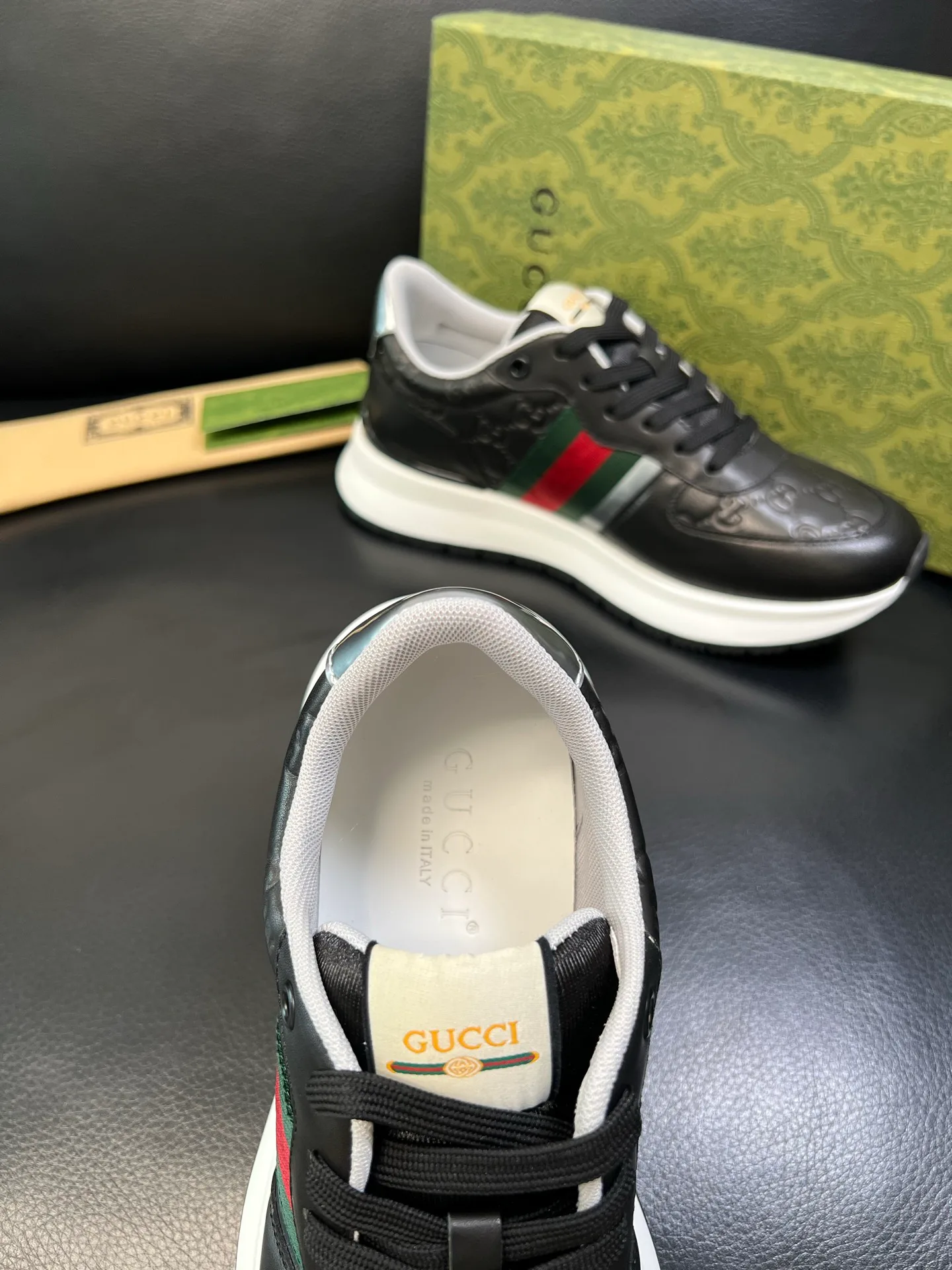 Кроссовки Женские Gucci 173795