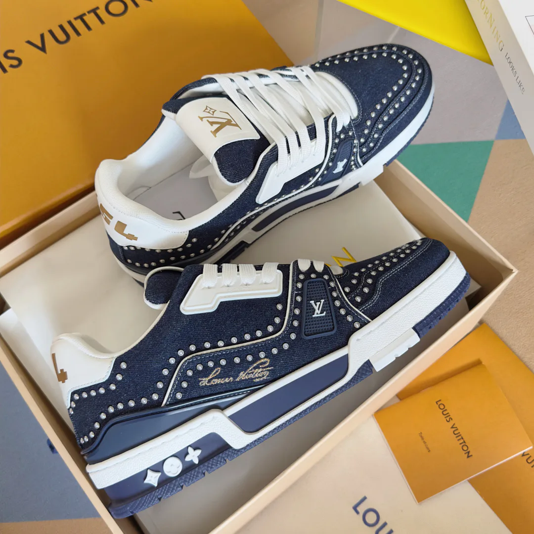 Кроссовки Женские Louis Vuitton 1546685