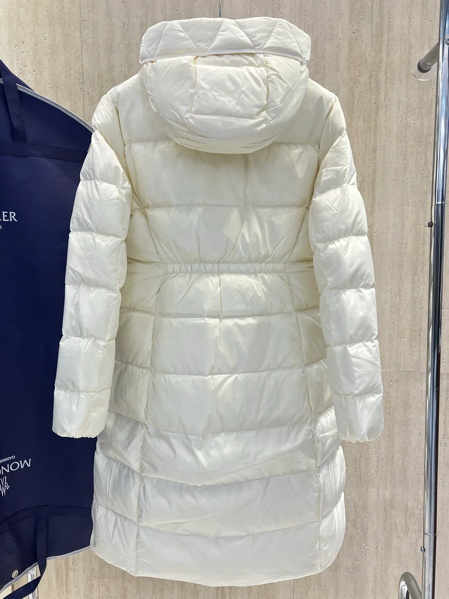 Куртки И Пуховики Женские Moncler 19361863
