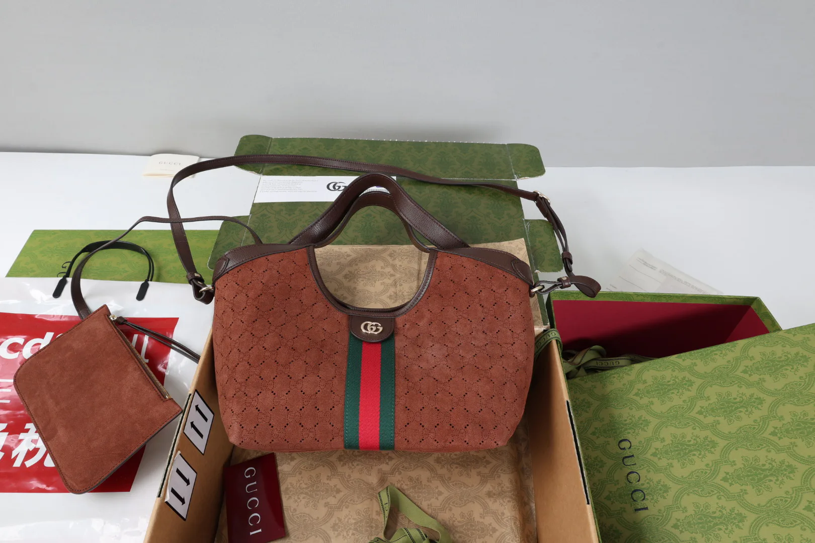 Классические Сумки Женские Gucci 18004289