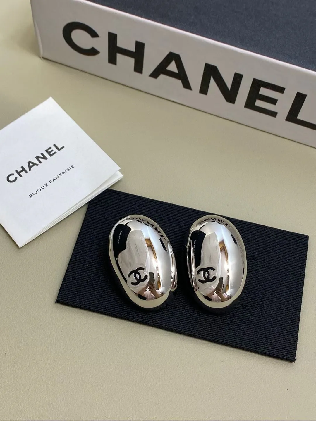 Бижутерия Chanel 11798477