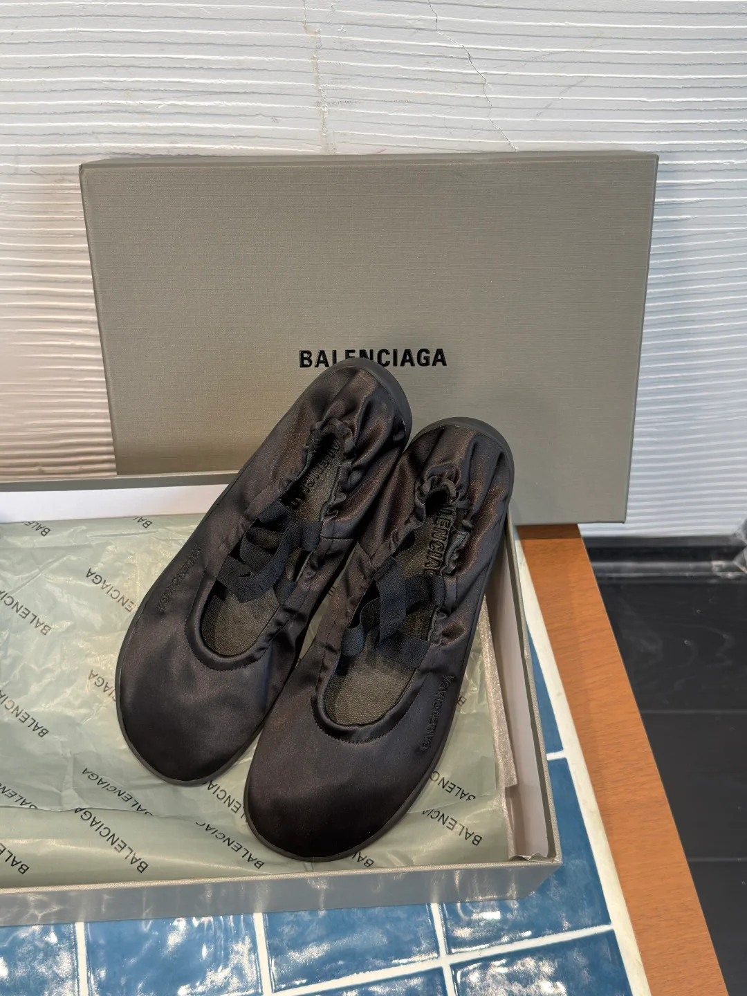 Балетки Женские Balenciaga 18604484