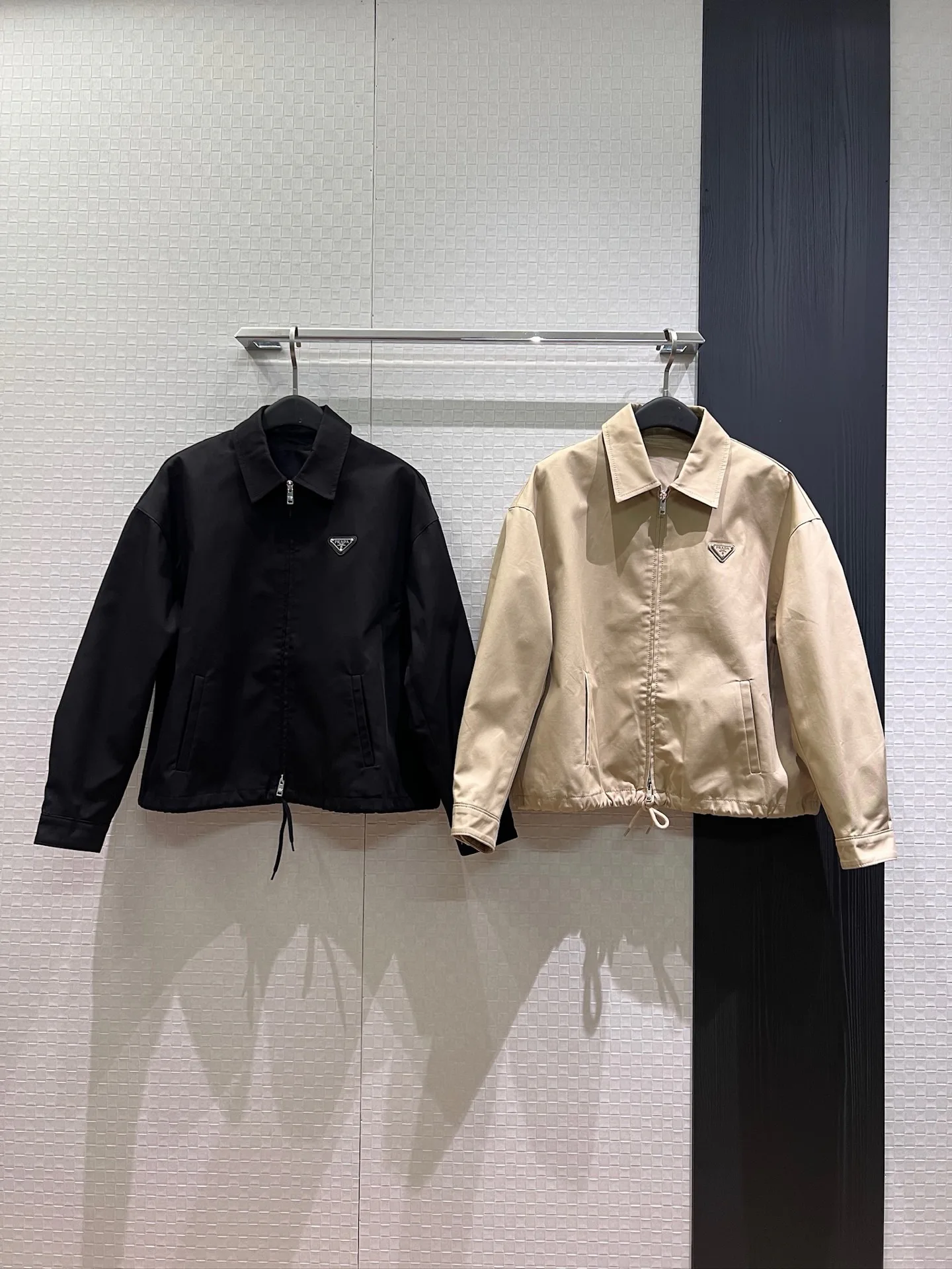 Куртки И Пуховики Женские Prada 19052011