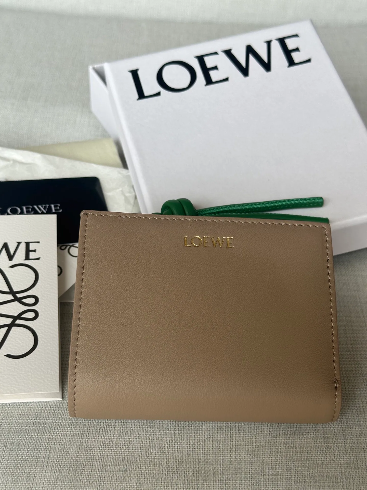 Клатчи Женские Loewe 18906576