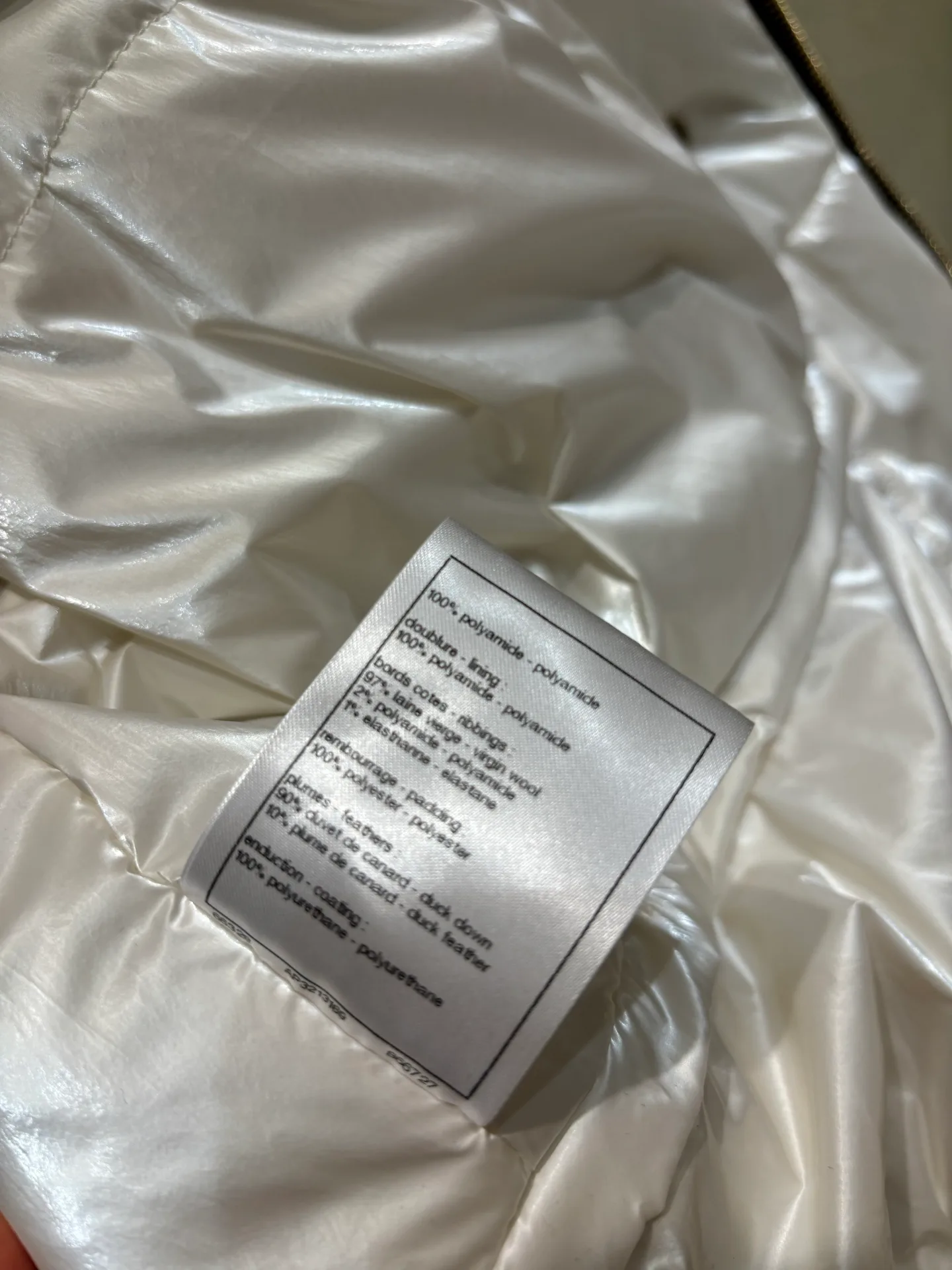 Куртки И Пуховики Женские Chanel 400255