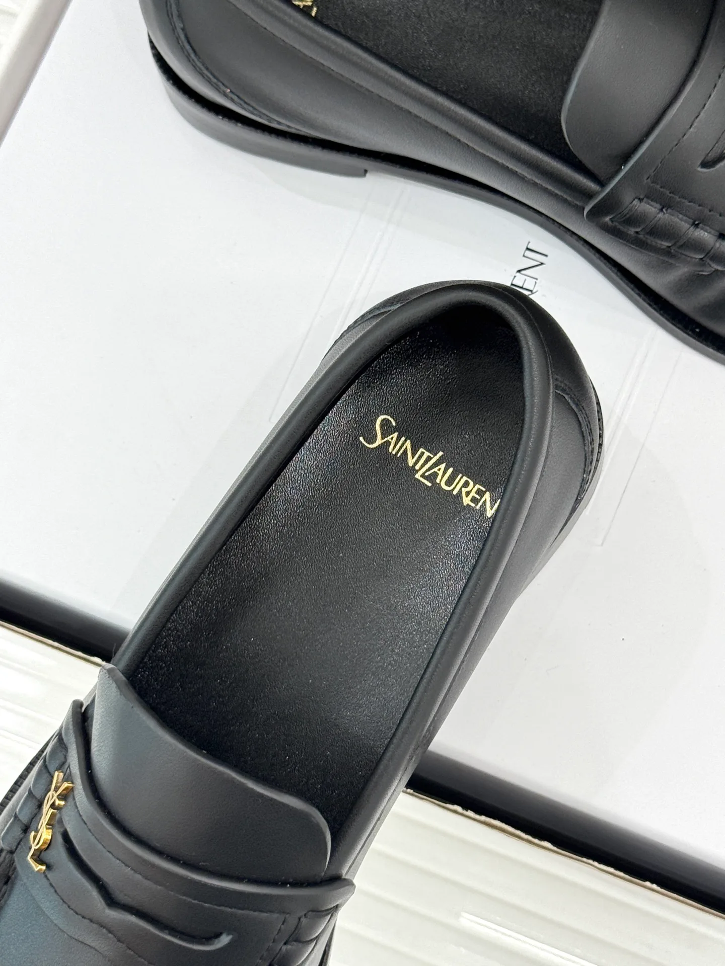 Лоферы И Мокасины Женские Saint Laurent 17514976