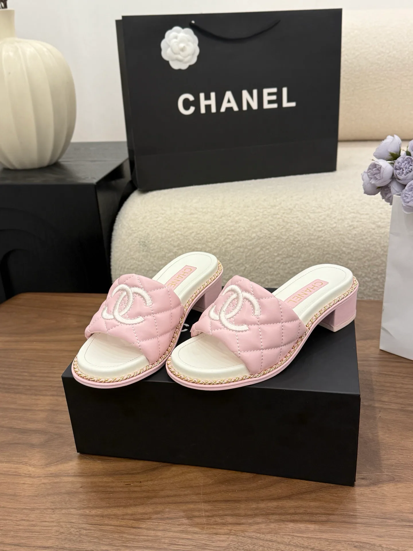 Сандалии Женские Chanel 11395095