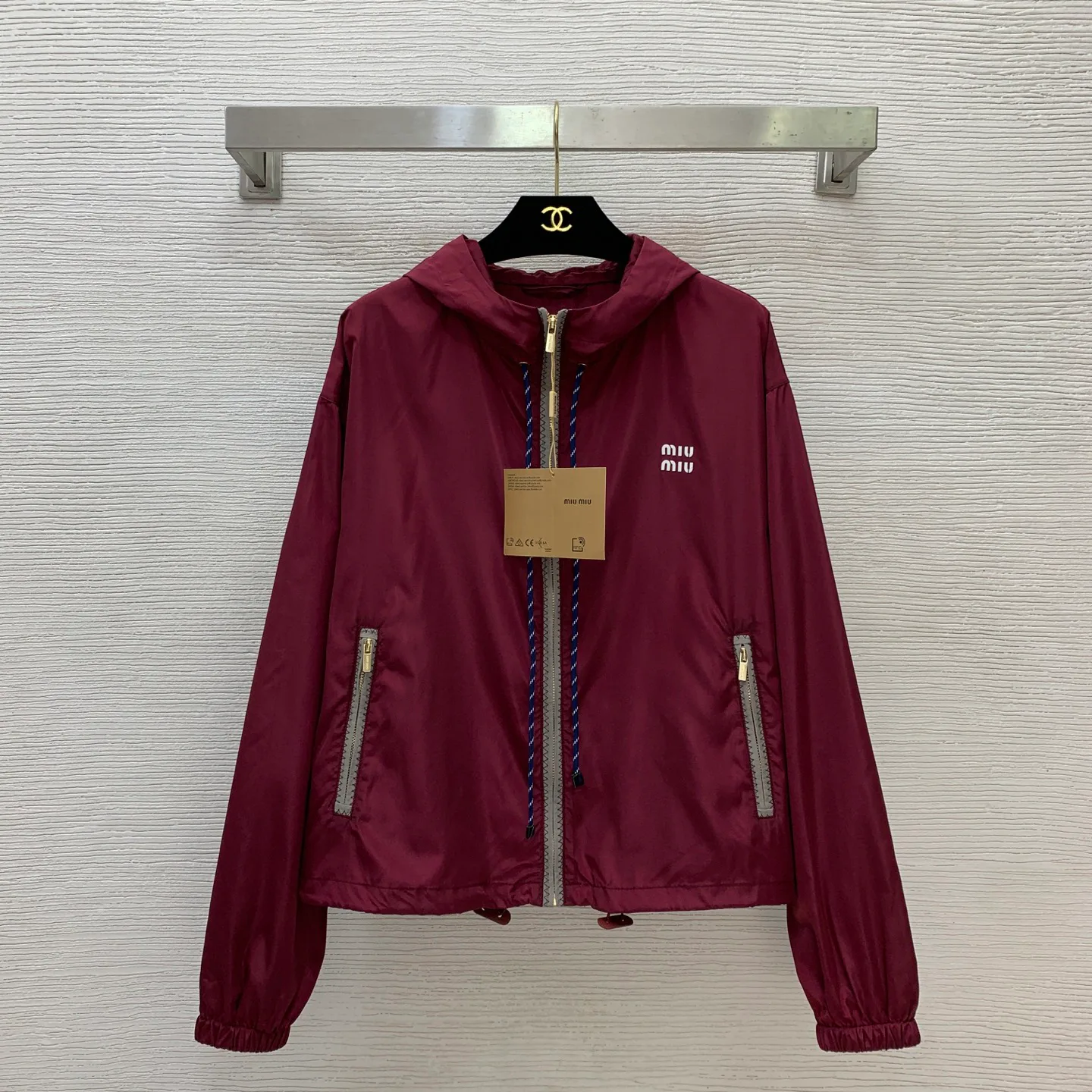 Куртки И Пуховики Мужские Miu Miu 10732244