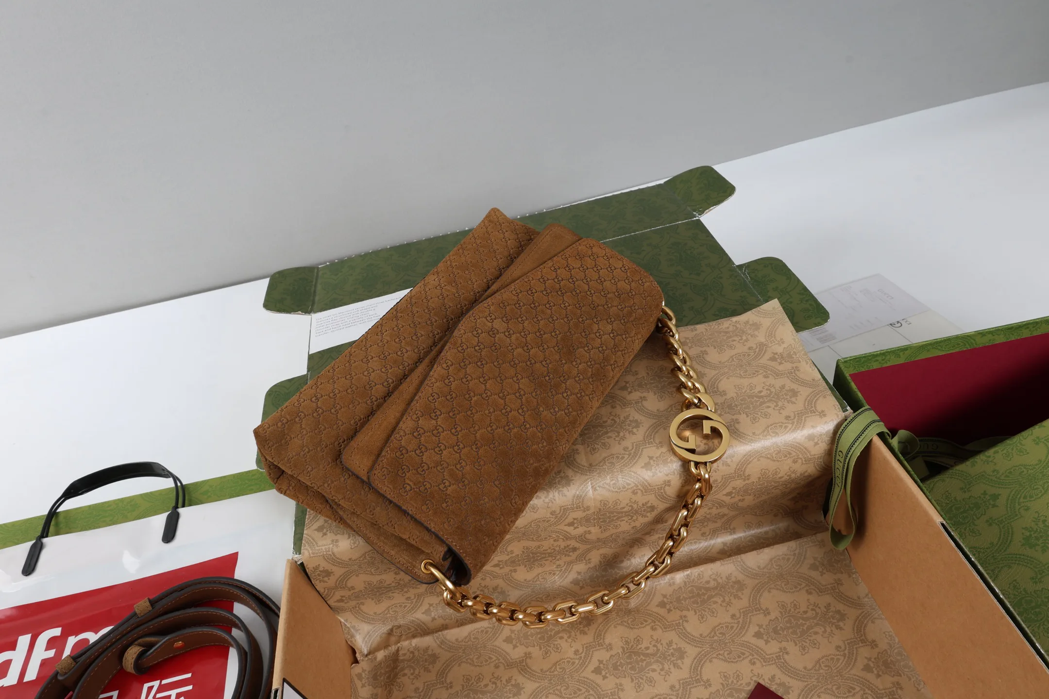 Классические Сумки Женские Gucci 11508430