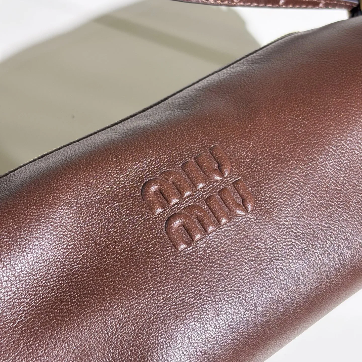 Сумки На Ремне Женские Miu Miu 12675842